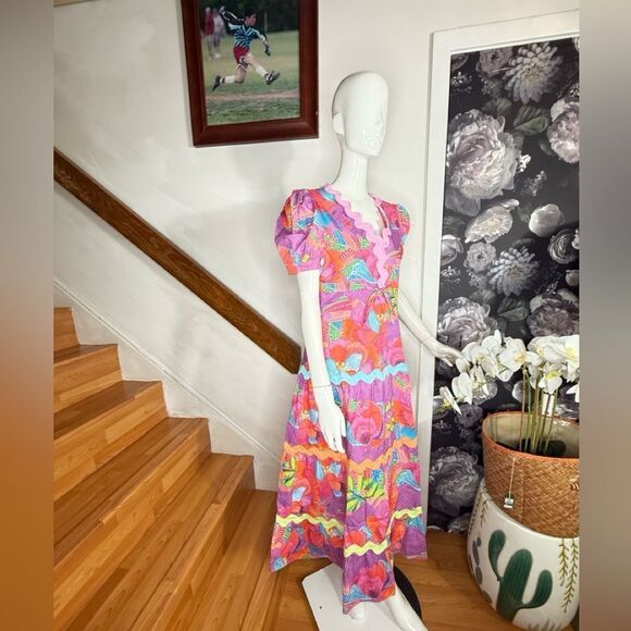 Marié Victoria Dunn Pink and Orange Puff Sleeve Maxi Dress - Picture 5 of 7